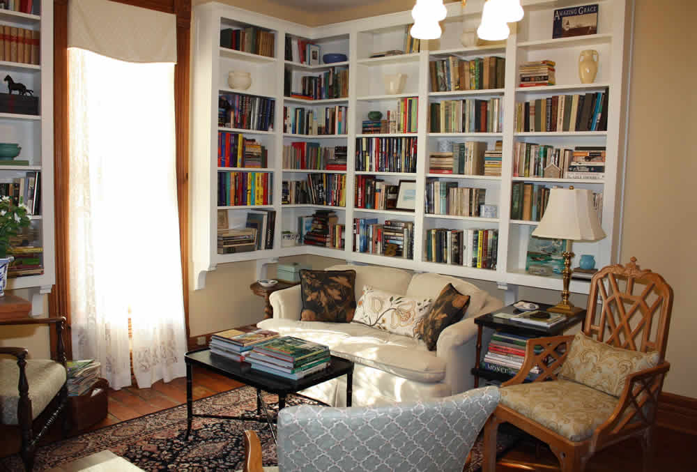 Sharon Bledsoe, Interior Designer